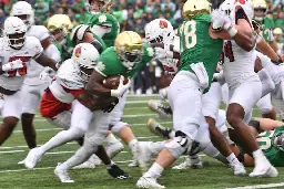 ‘You find a way to get it done when it matters most’: Irish ride early surge, late stop to 31-24 win over Louisville