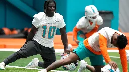 'Believe that': Dolphins' Hill vows to top 2K yards