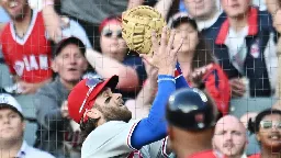 Bryce Harper lays out for incredible catch in 1st game at 1st base - ESPN Video