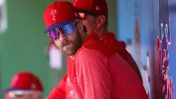 Phillies' Harper exits after being hit on elbow